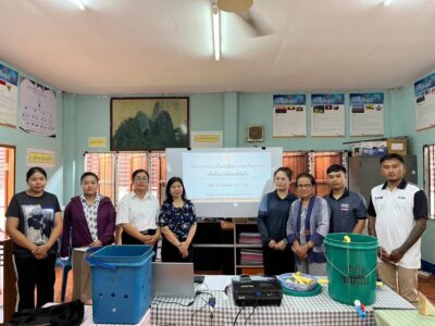 Read more about the article เทศบาลตำบลสำราญราษฎร์ ร่วมถ่ายทอดความรู้การบริหารจัดการขยะในชุมชน เพื่อสิ่งเเวดล้อมที่ยั่งยืน