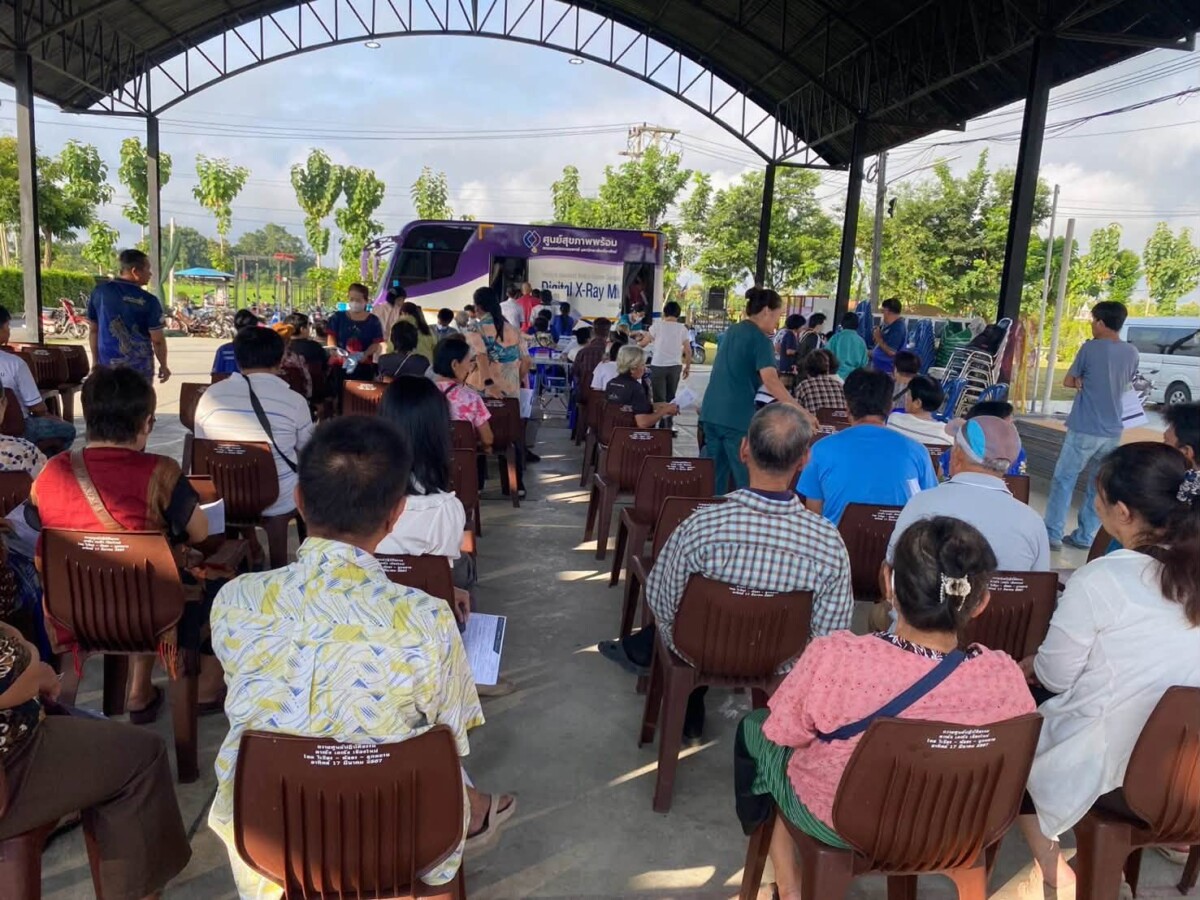 You are currently viewing คณะกรรมการหมู่บ้านตำบลสำราญราษฎร์ ร่วมกับเทศบาลตำบลสำราญราษฎร์ จัดโครงการตรวจสุขภาพเคลื่อนที่ สมเด็จพระเจ้าลูกเธอ เจ้าฟ้าจุฬาภรณวลัยลักษณ์ อัครราชกุมารี
